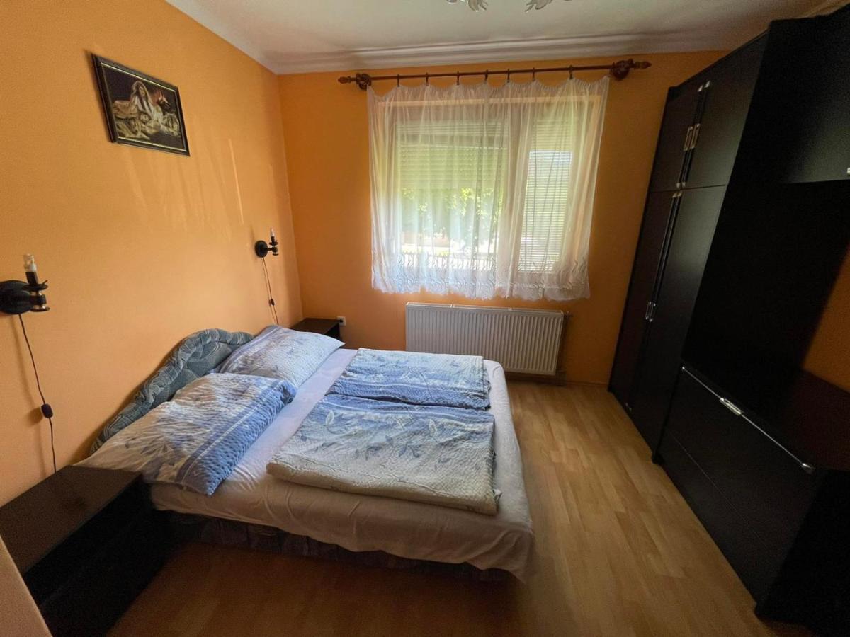 Csillam Vendeghaz Διαμέρισμα Hajdúszoboszló Εξωτερικό φωτογραφία