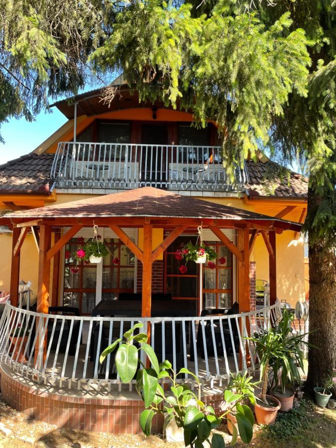 Csillam Vendeghaz Διαμέρισμα Hajdúszoboszló Εξωτερικό φωτογραφία